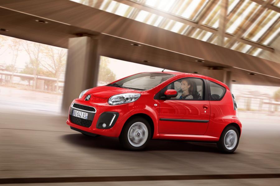  Citroen C1 3-Door 2012 года  (фото 2 из 80)